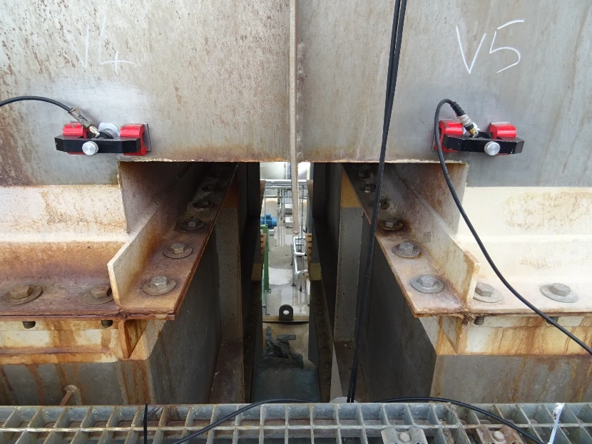Émission acoustique — détection propagation fissures, contrôle non destructif industriel - Capteurs et contrôle non destructif 